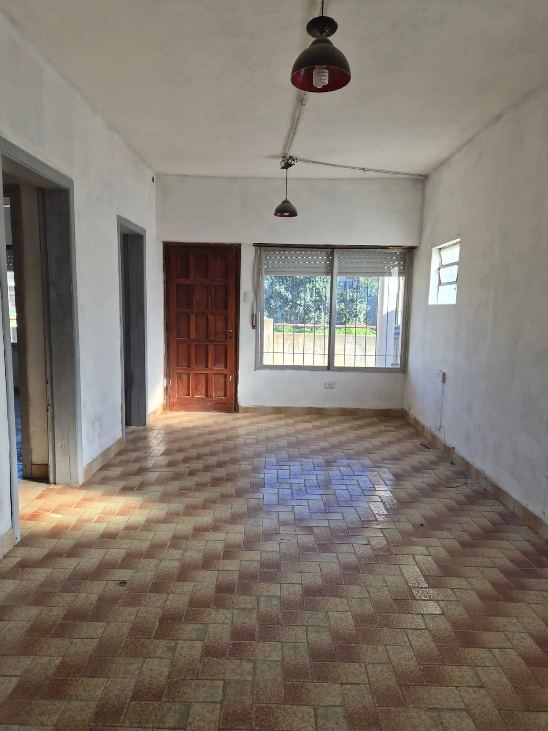 VENTA CASA GRAL LAS HERAS AMPLIO LOTE foto 4