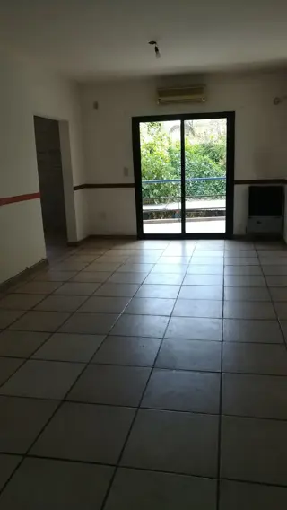 DEPARTAMENTO 3 AMB. CON COCHERA SIN EXPENSAS COMPLEJO CON PISCINA Y PARRILLAS foto 1