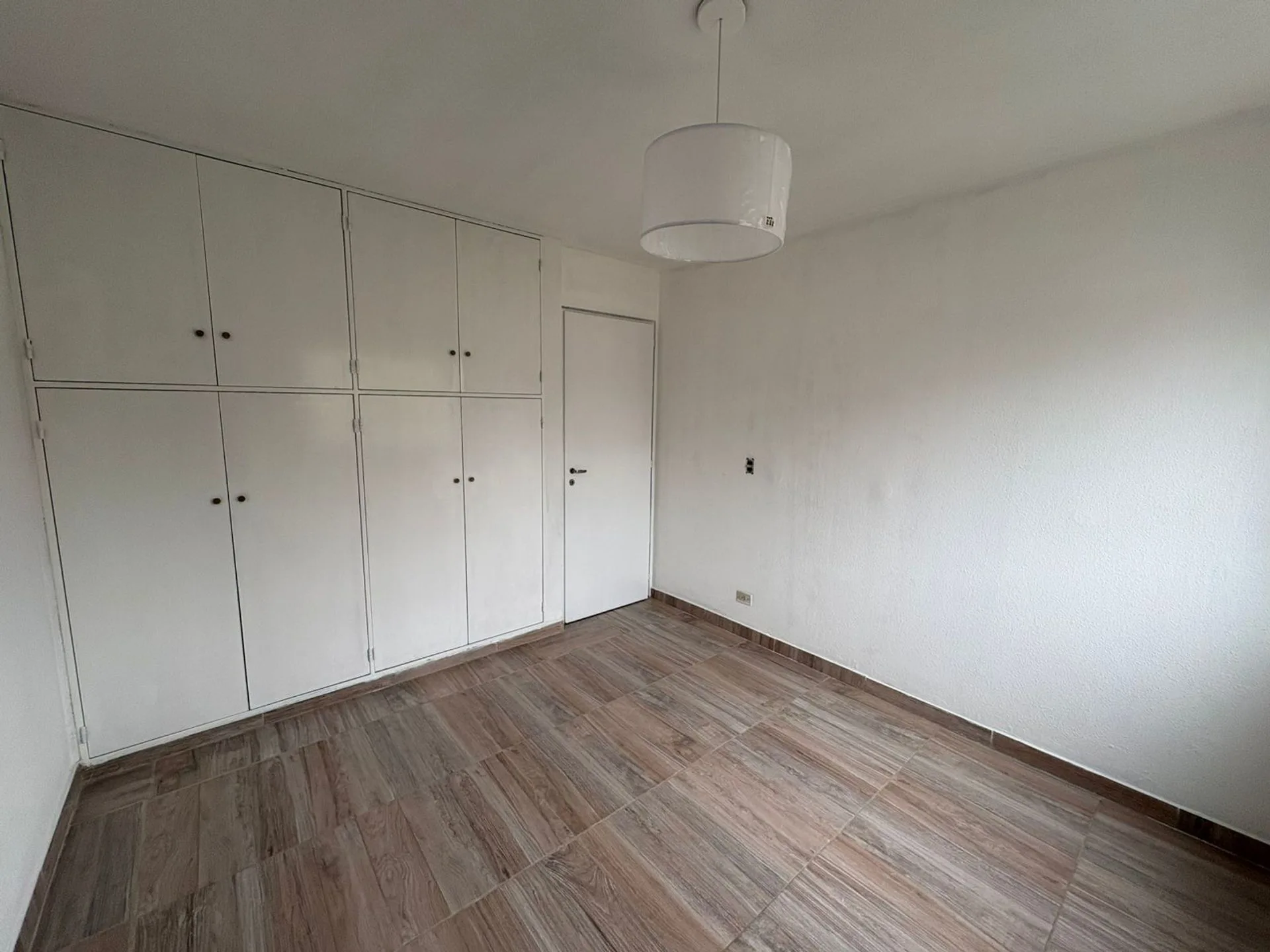 Departamento 4 ambientes con balcón REFACCIONADO foto 5