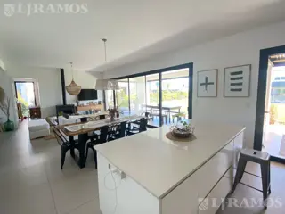 Casa en Barrio Vistas - Puertos / Escobar foto 1