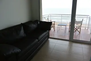 Excelente departamento de 1 dormitorio Frente al mar, en Monte Hermoso.  Propiedad muy completa y con una espectacular vista al mar foto 3