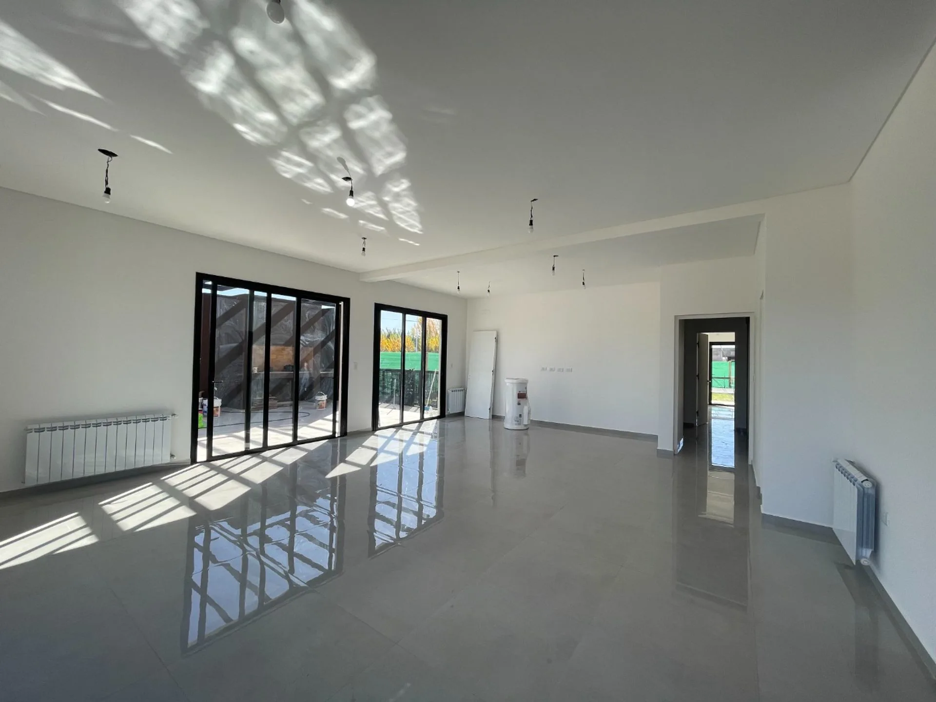 VENTA - CASA Bº PRIVADO 3 HABITACIONES - MAIPU foto 3