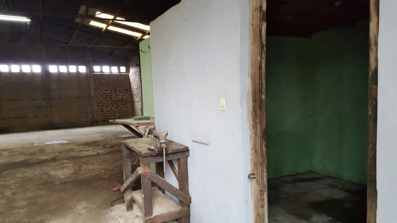 Dos galpones en venta sobre calle Sebastián de la Calle foto 5