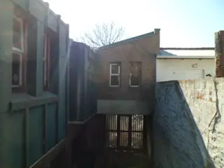 VENTA IMPORTANTE CHALET EN LA PERLA foto 5