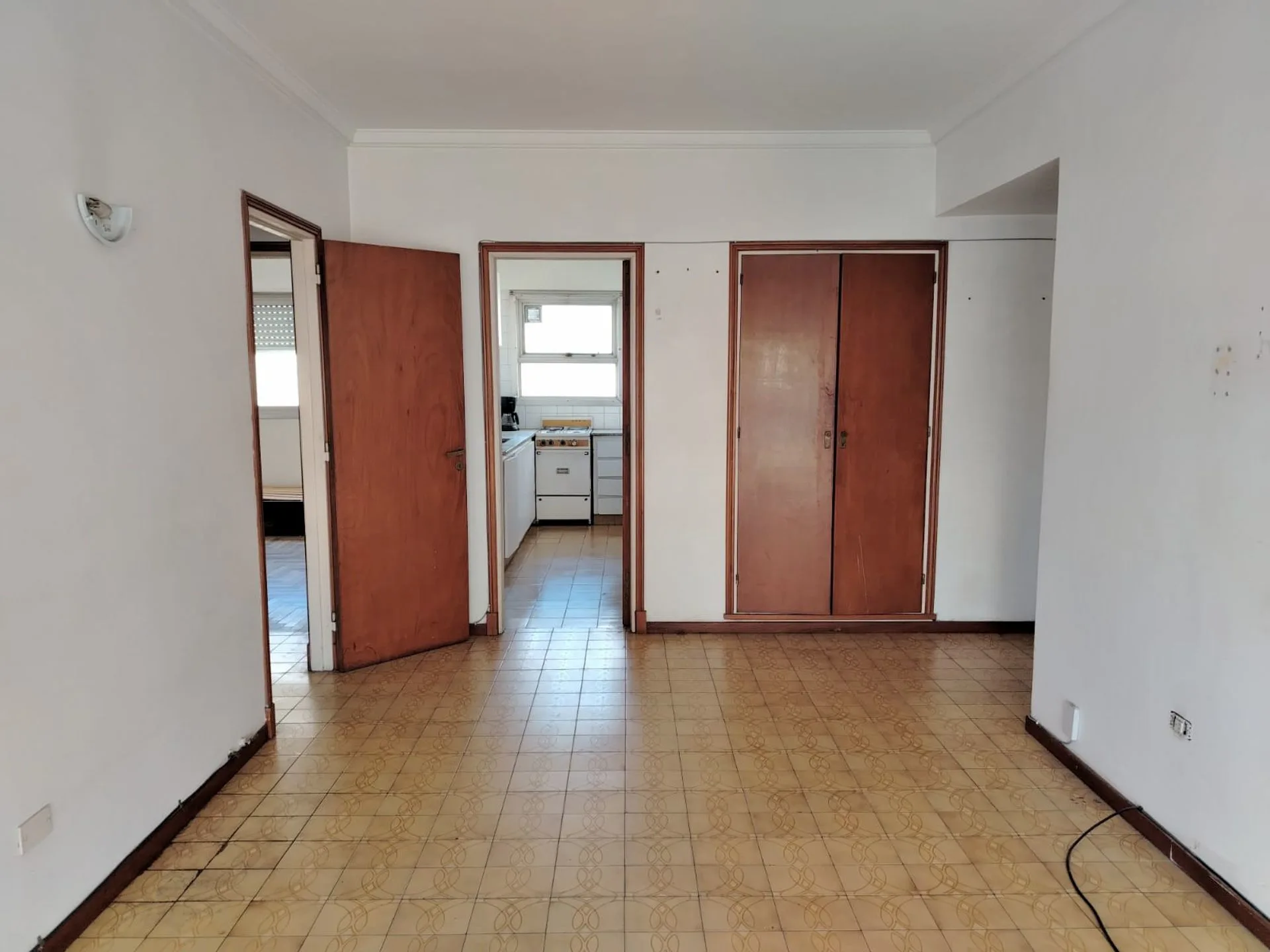 Venta departamento 3 ambientes al frente  Centro foto 5
