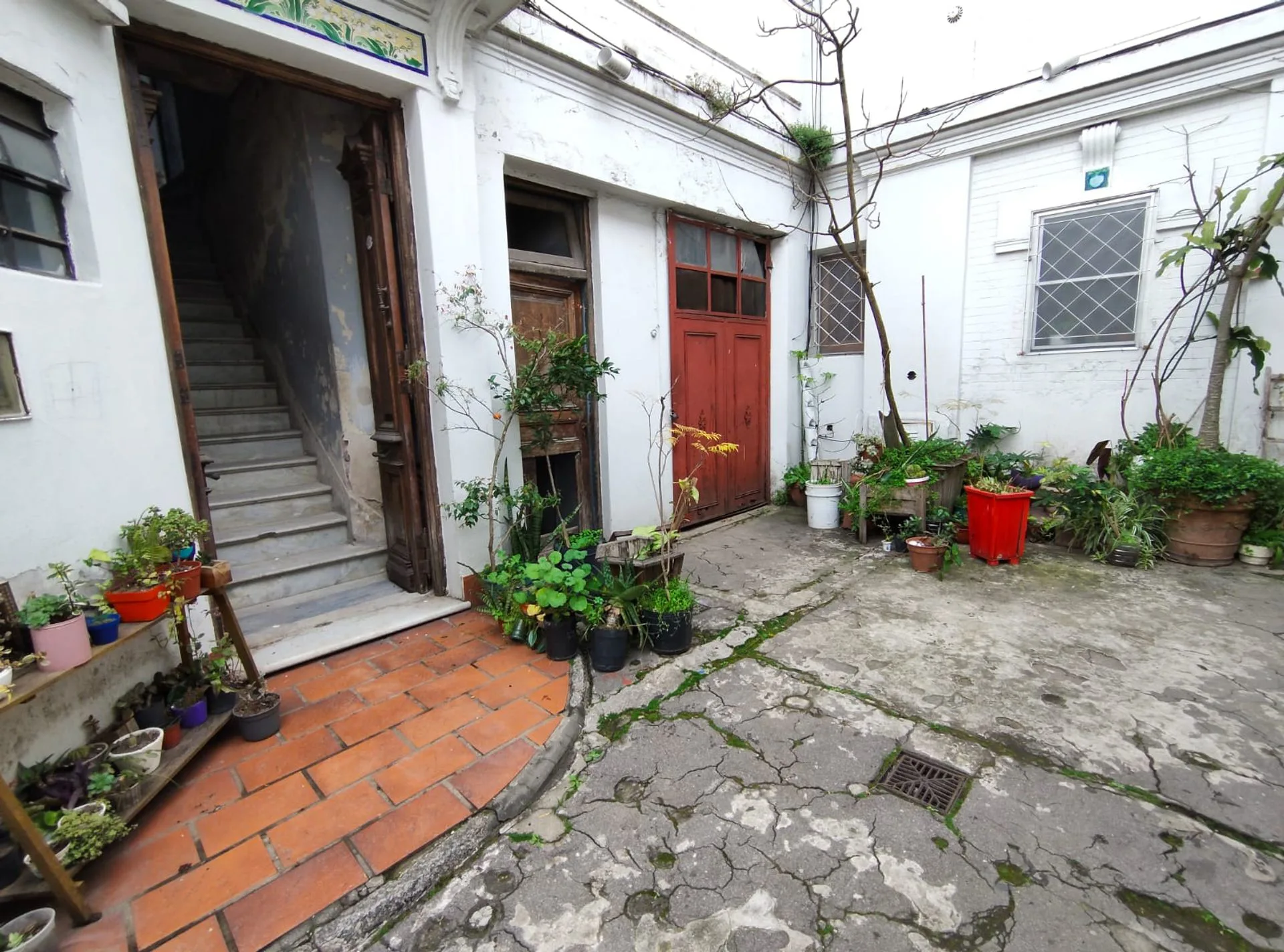 VENTA PH Y LOCAL - SAN CRISTOBAL  CABA foto 4