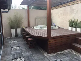 HERMOSA CASA EN PH, DE TRES DORMTORIOS  CON TODOS LOS SERVICIOS  COMODA Y MODERNA foto 1