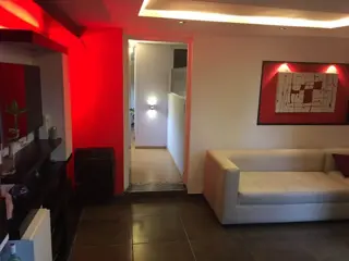 HERMOSA CASA EN PH, DE TRES DORMTORIOS  CON TODOS LOS SERVICIOS  COMODA Y MODERNA foto 2