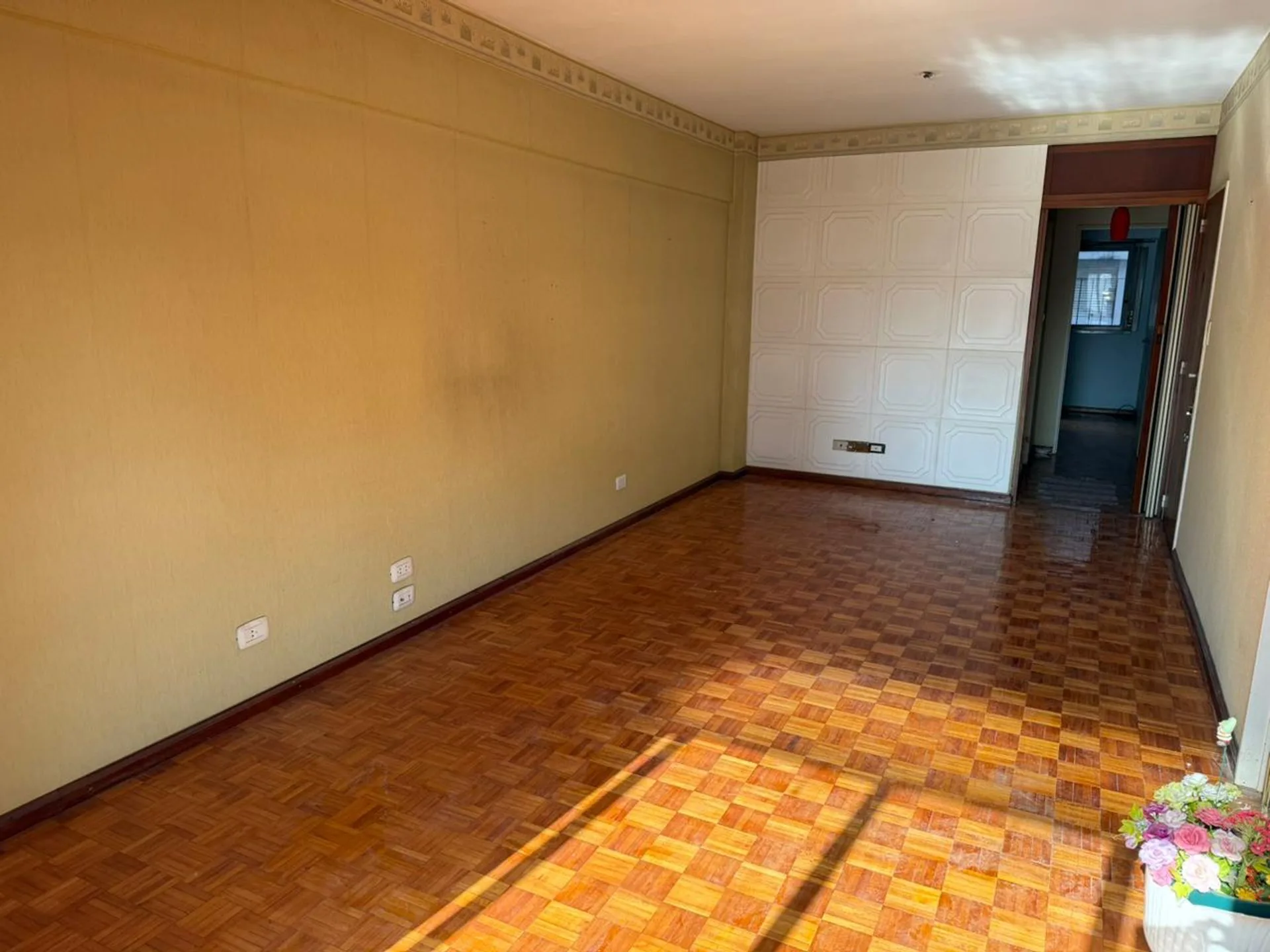 VENTA DEPARTAMENTO ALMAGRO 3 AMBIENTES COCHERA foto 2