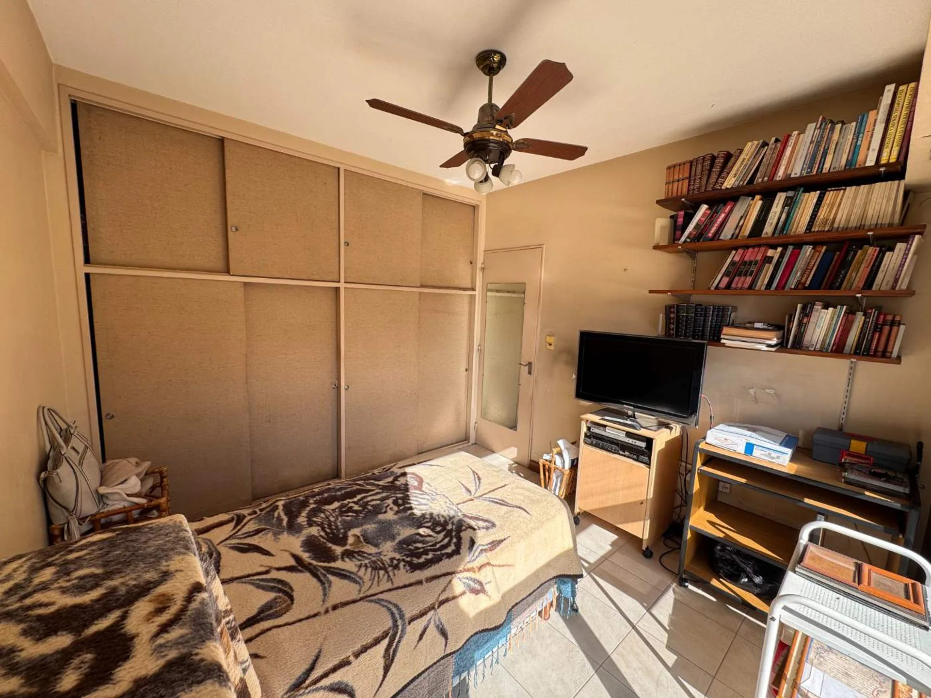 VENTA PALERMO 2 ABMIENTES C/ BALCON Y COCHERA foto 5