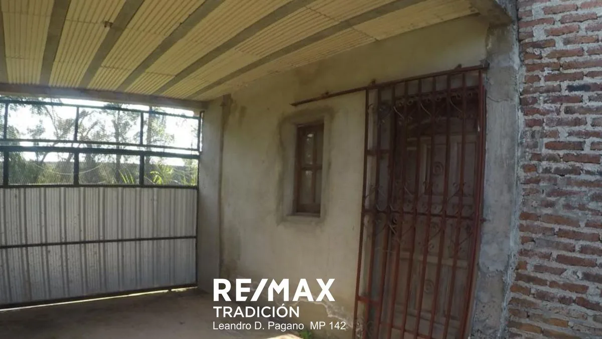 TERRENO C/ CASA P/RECICLAR EN VENTA ZONA UNCAUS foto 5