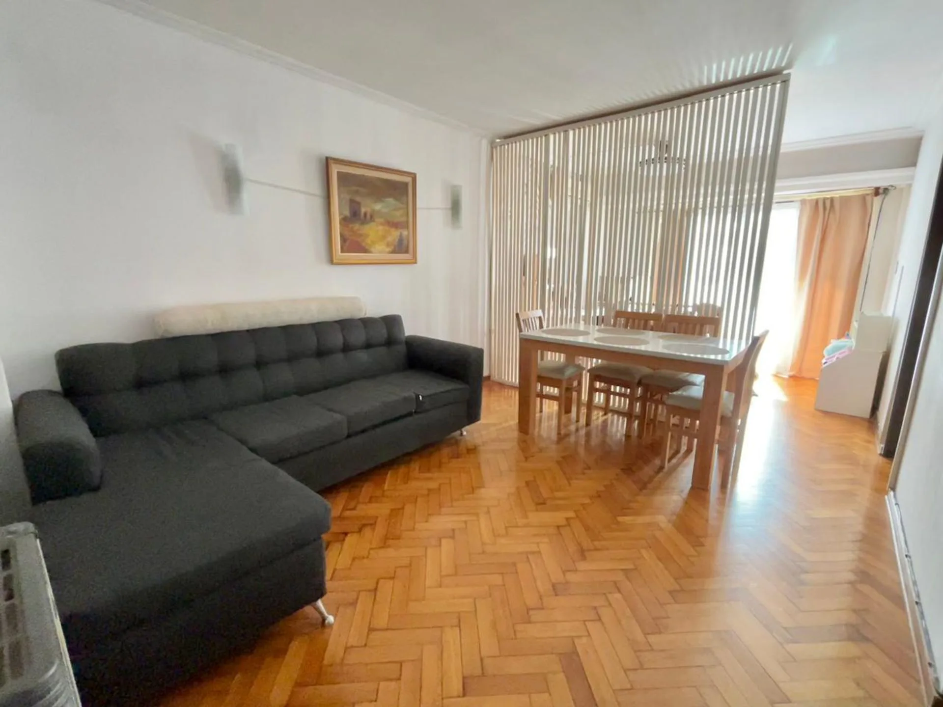 DEPTO 2 AMB EN VENTA BALVANERA AMPLIO C/ BALCON foto 2