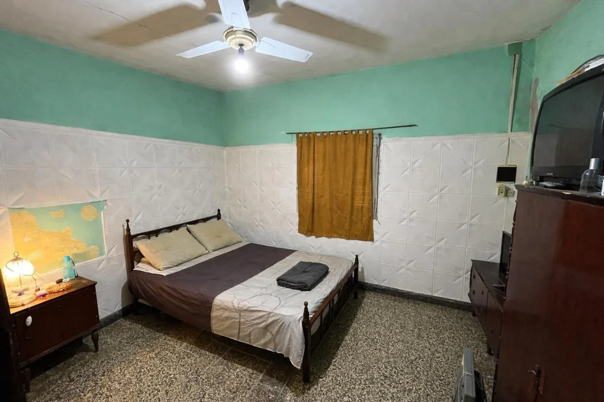 VENTA CASA A REFACCIONAR ZONA CENTRO SANTO TOMÉ foto 4