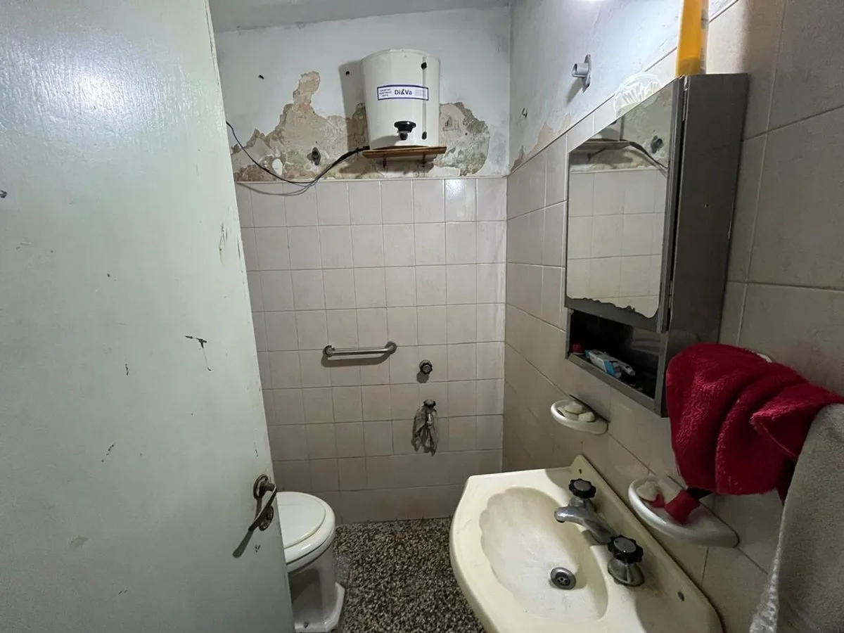 VENTA CASA A REFACCIONAR ZONA CENTRO SANTO TOMÉ foto 5