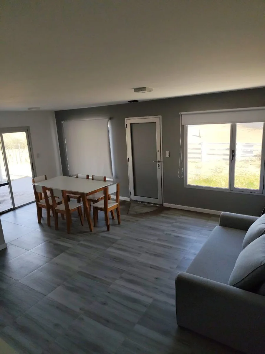 Se venden dos duplex frente al mar foto 5