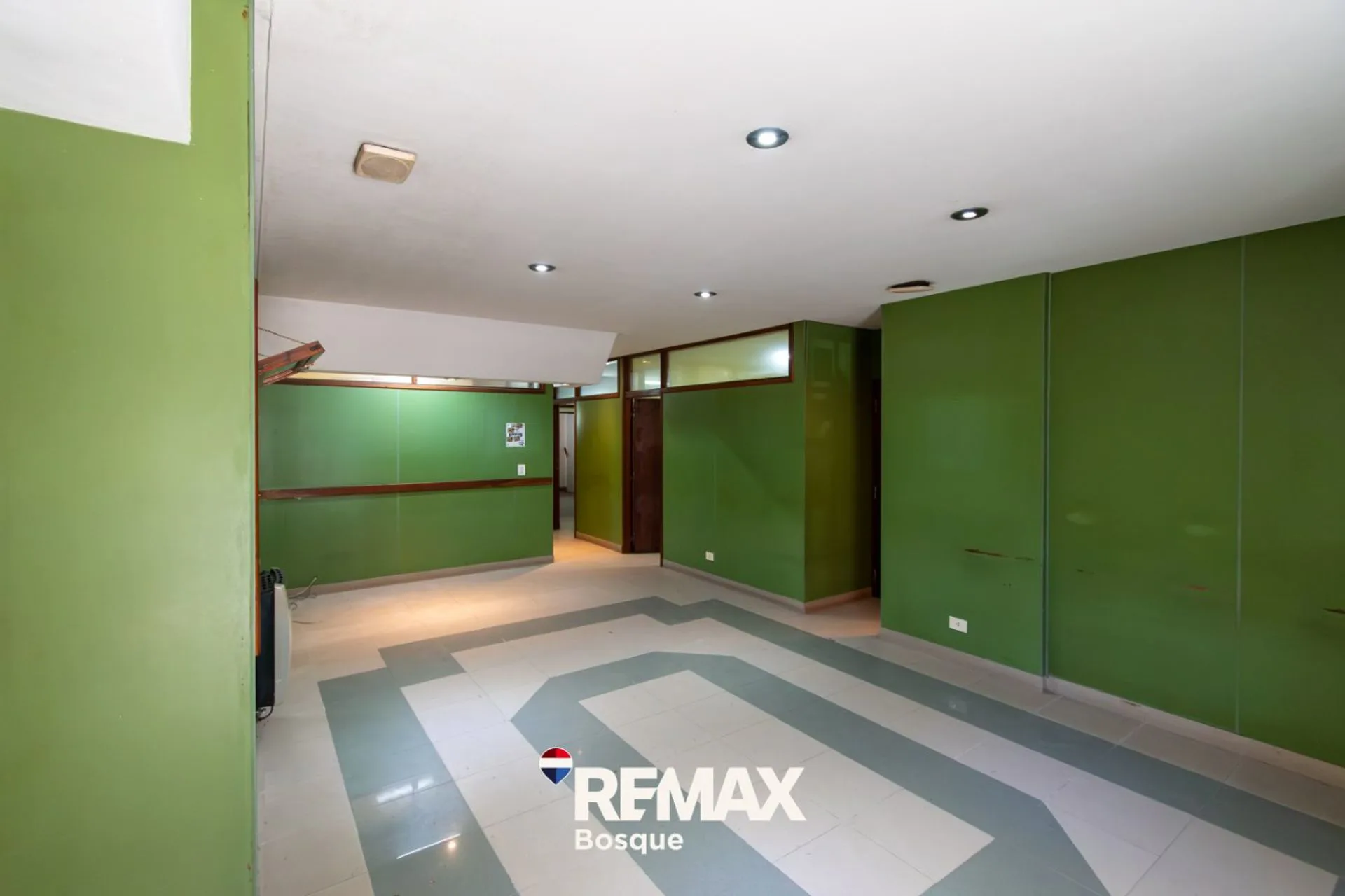 ALQUILER COMERCIAL EN PINAMAR foto 4