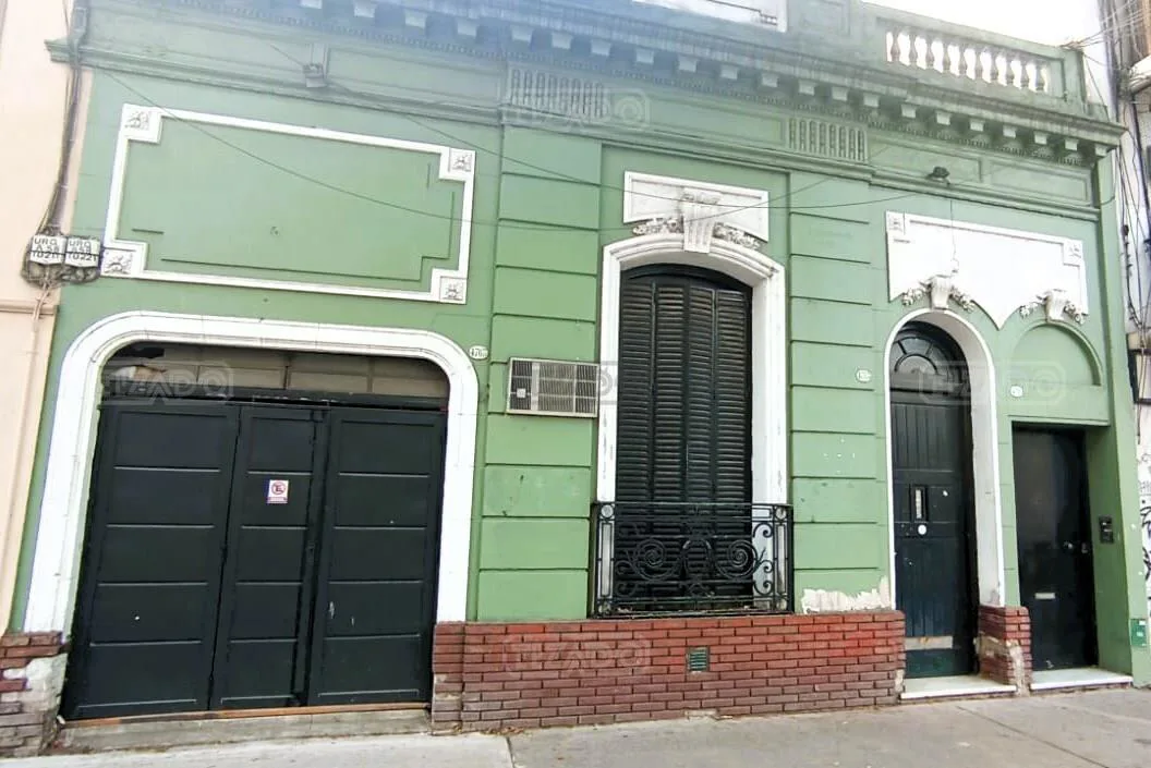 Av.Olazabal 4700 PB frente