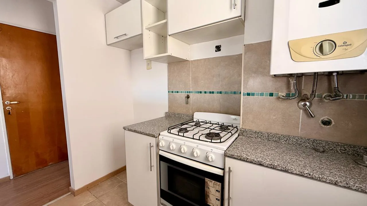 San Juan 2900 - Departamento de un dormitorio en alquiler en Rosario foto 3