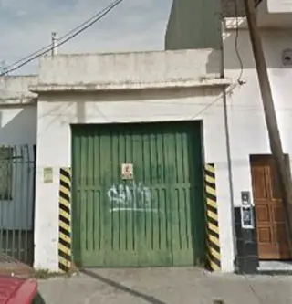Amplio galpón en alquiler foto 1