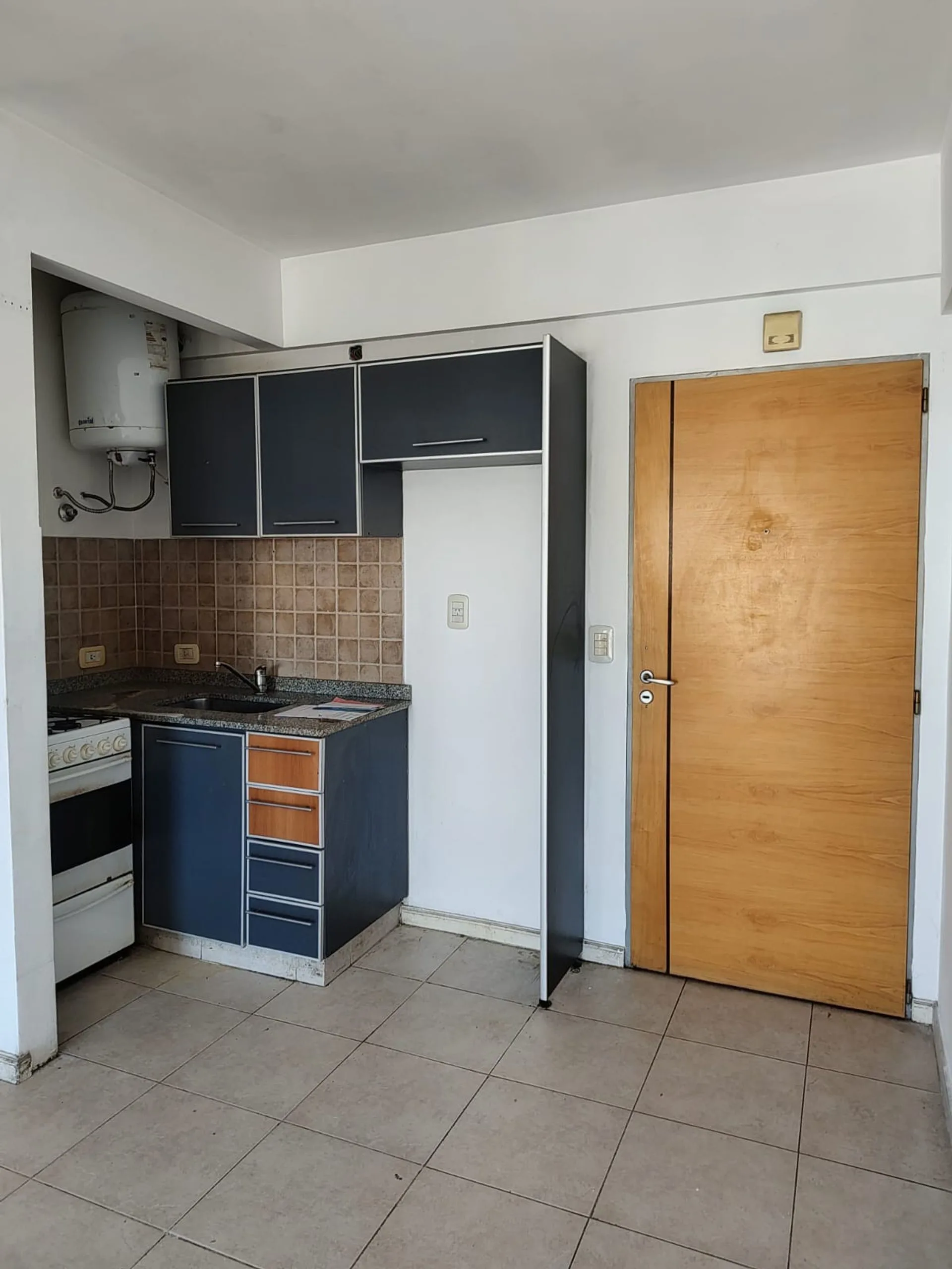 VENTA DEPARTAMENTO 2 AMBIENTES MORON foto 5