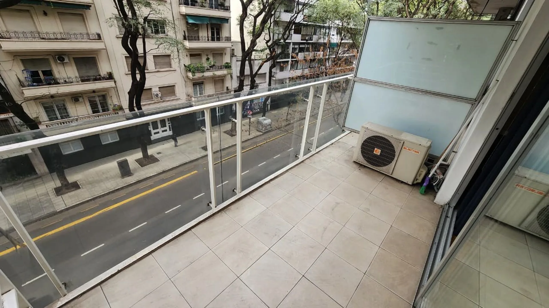 Alquiler Monoambiente , c/balcón zona Alto Palermo foto 4