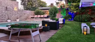 CASA CON PISCINA Y JARDIN , GIMNASIO Y SUM , LOTE DE 10.04 X 61.75 MTS , 4 AMBIENTES foto 3