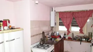 CHALET SOBRE 850 m2. CON OPCIÓN MAS 850 m2. PILETA - NOVOA PROPIEDADES foto 4