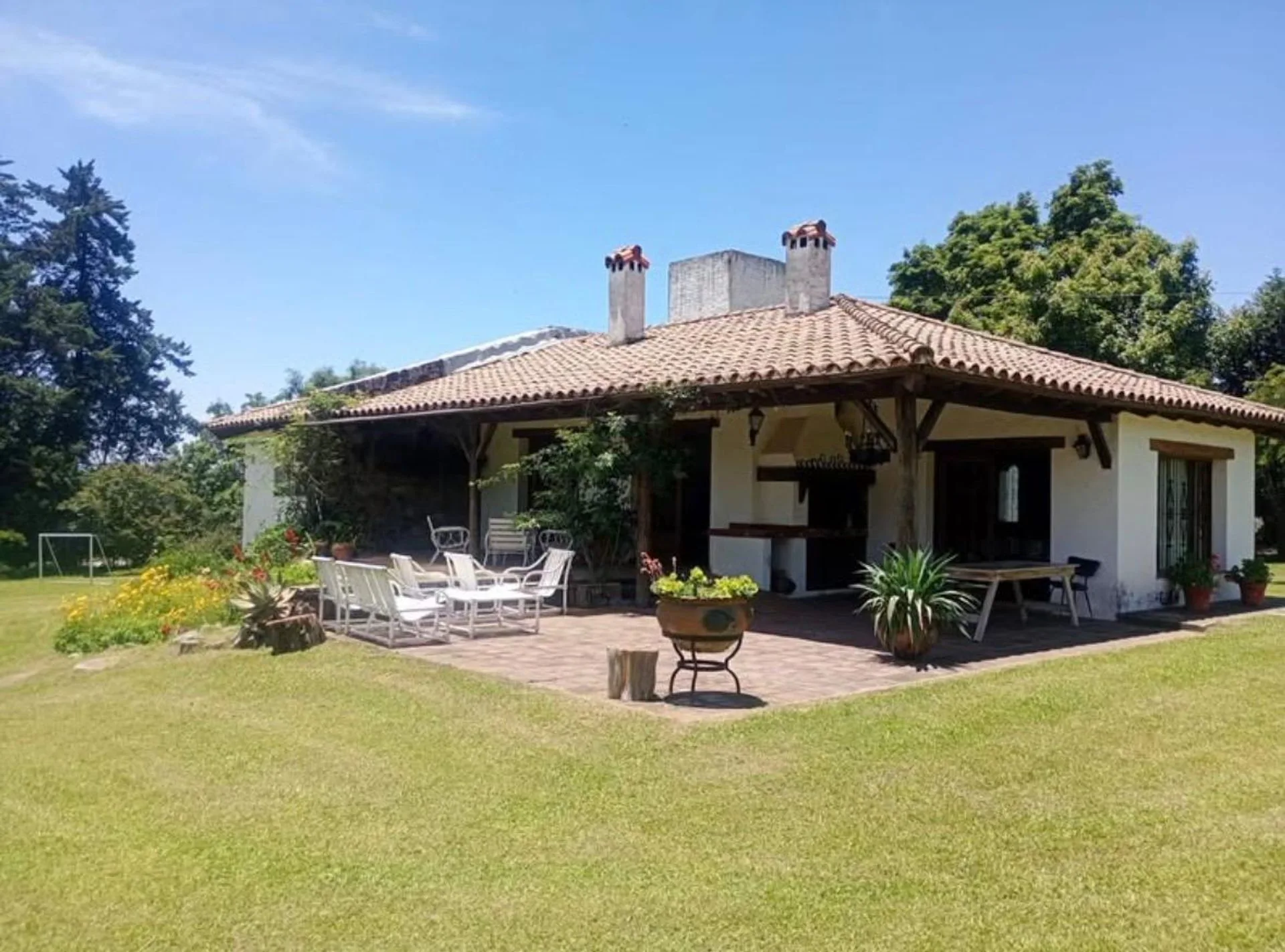 ALQUILER CASA SAN LORENZO 4 HAB Y AMPLIO JARDIN foto 2
