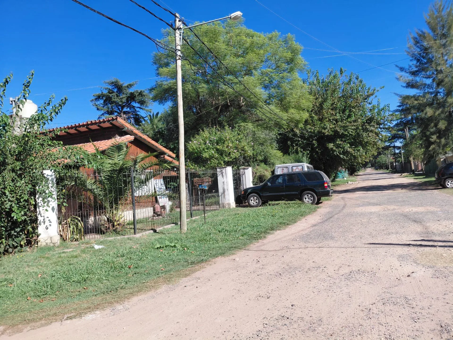 Casaquinta 3 ambientes con Pileta y gran parque foto 2