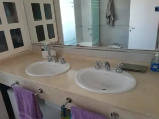 Moderna y amplísima casa en complejo de 5 casas en Martinez foto 5