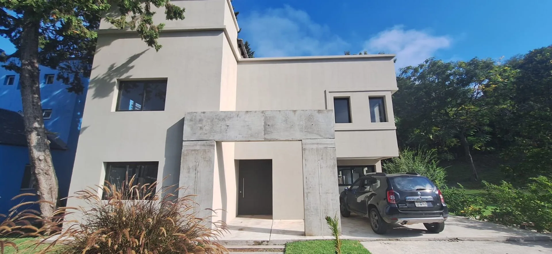 CASA 3 dorm. en suite EN VENTA Náutico Escobar foto 2