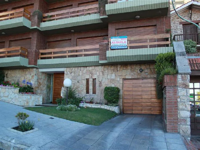4-bedroom apartment in Mar del Plata – photo 10 of 19