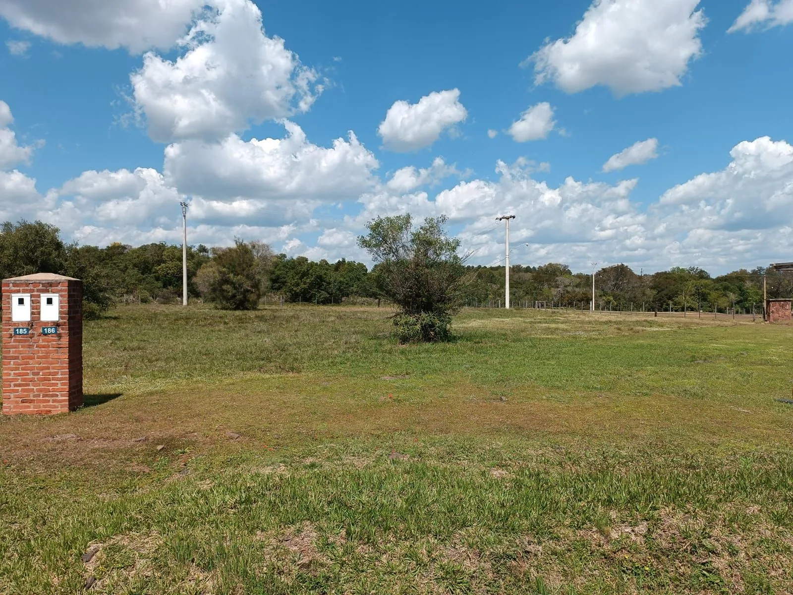 vendo o permuto Terreno en venta Barrio Privado Exclusivo Santa Cecilia foto 2