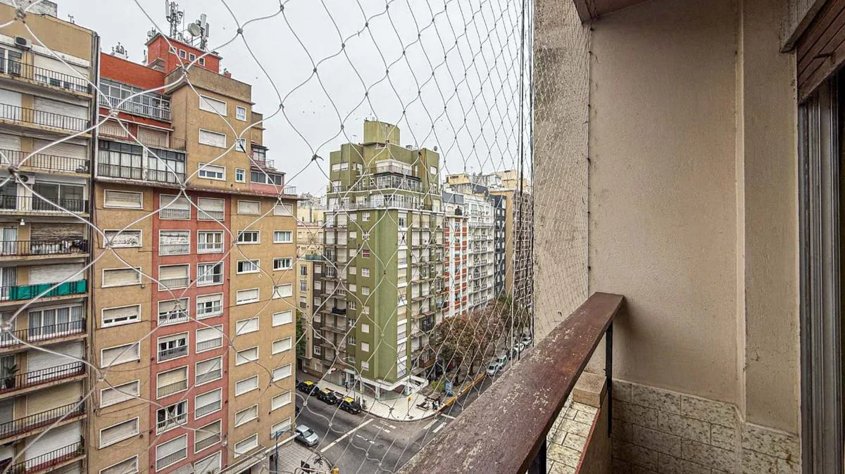 DEPARTAMENTO 2 AMB DEPENDENCIA COCHERA Y BAULERA foto 4