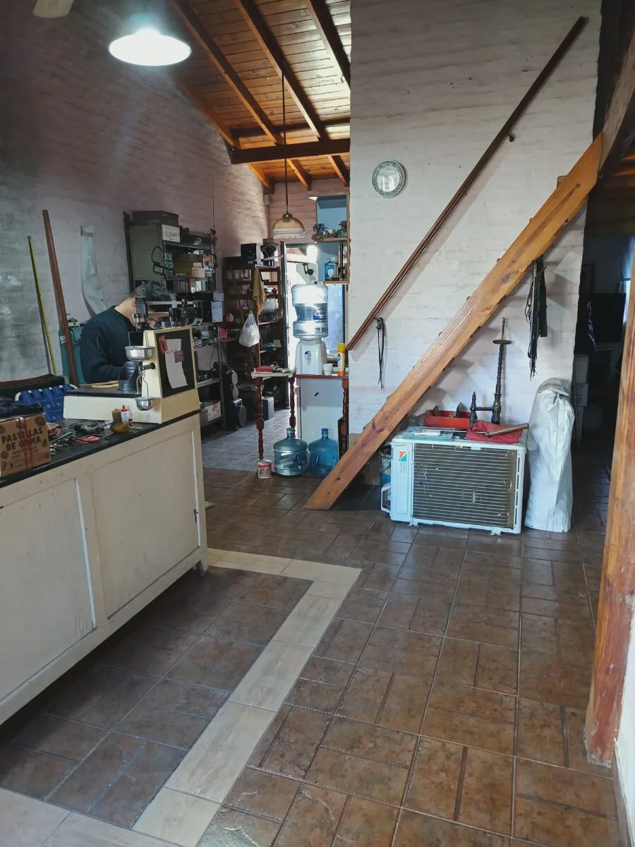 VENTA- CASA TRES AMBIENTES, GONZALEZ CATAN foto 5
