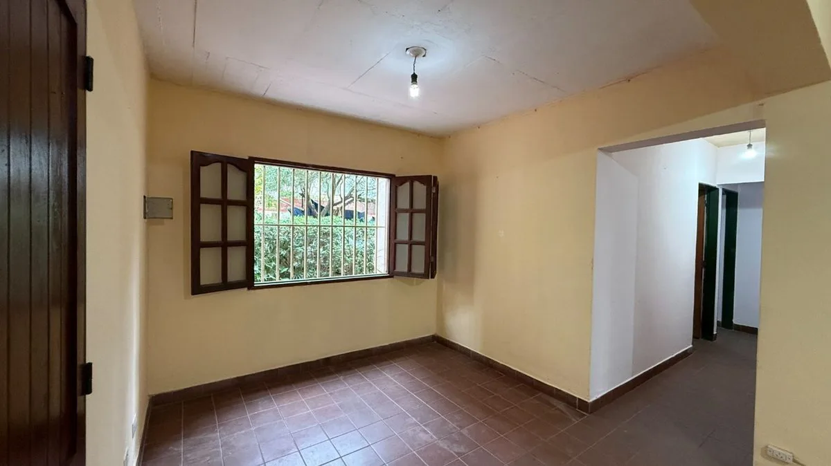 VENTA DPTO PB AVDA EVA PERON - 75mts2 4 AMBIENTES foto 2