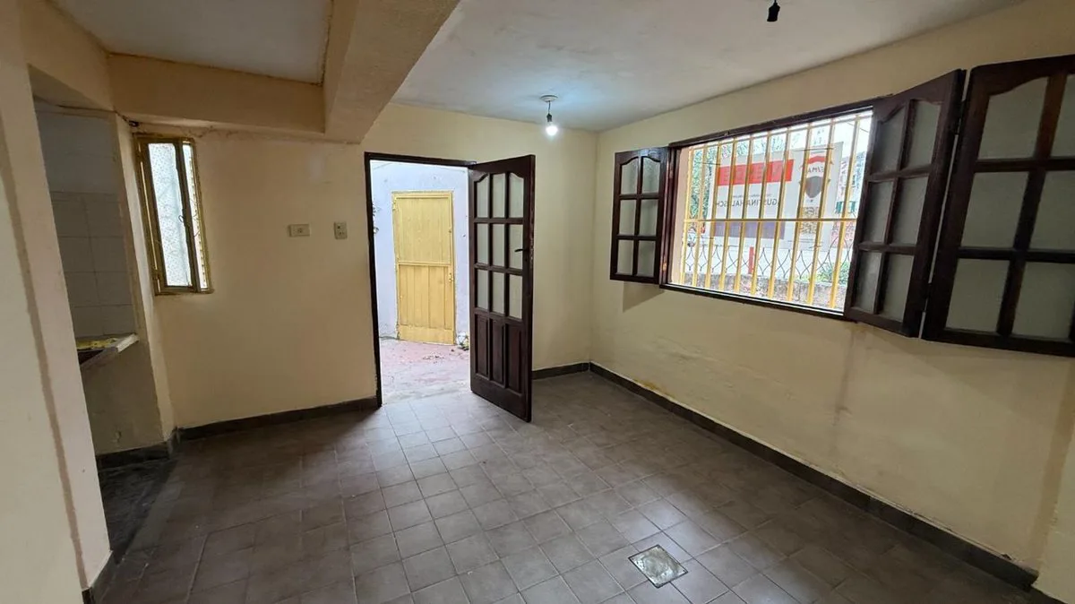 VENTA DPTO PB AVDA EVA PERON - 75mts2 4 AMBIENTES foto 4