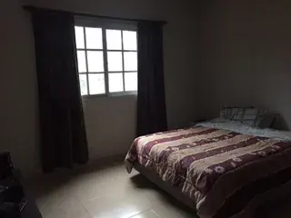 Hermosa Chalet Estilo Quinta en Paso del Rey foto 3