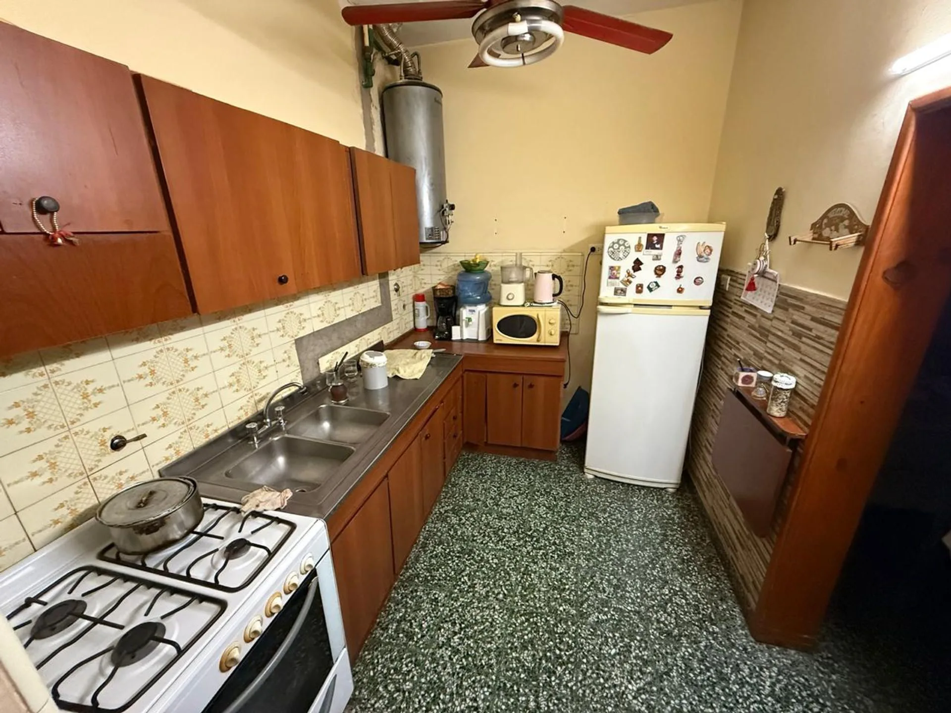 VENTA PH 4 AMB PATIO TERRAZA - MORON -APTO CREDITO foto 2