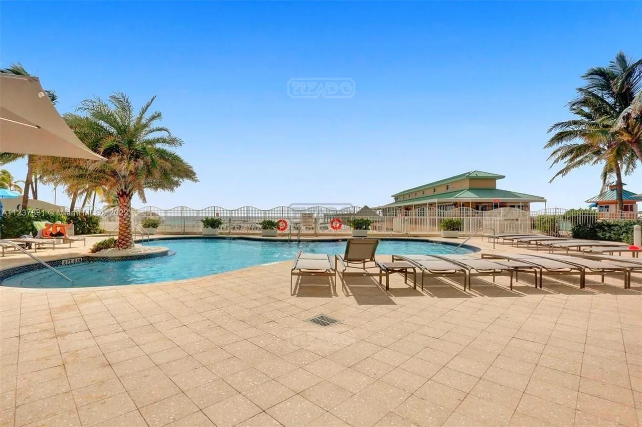 16699 Collins Ave #3105 16600 foto 2