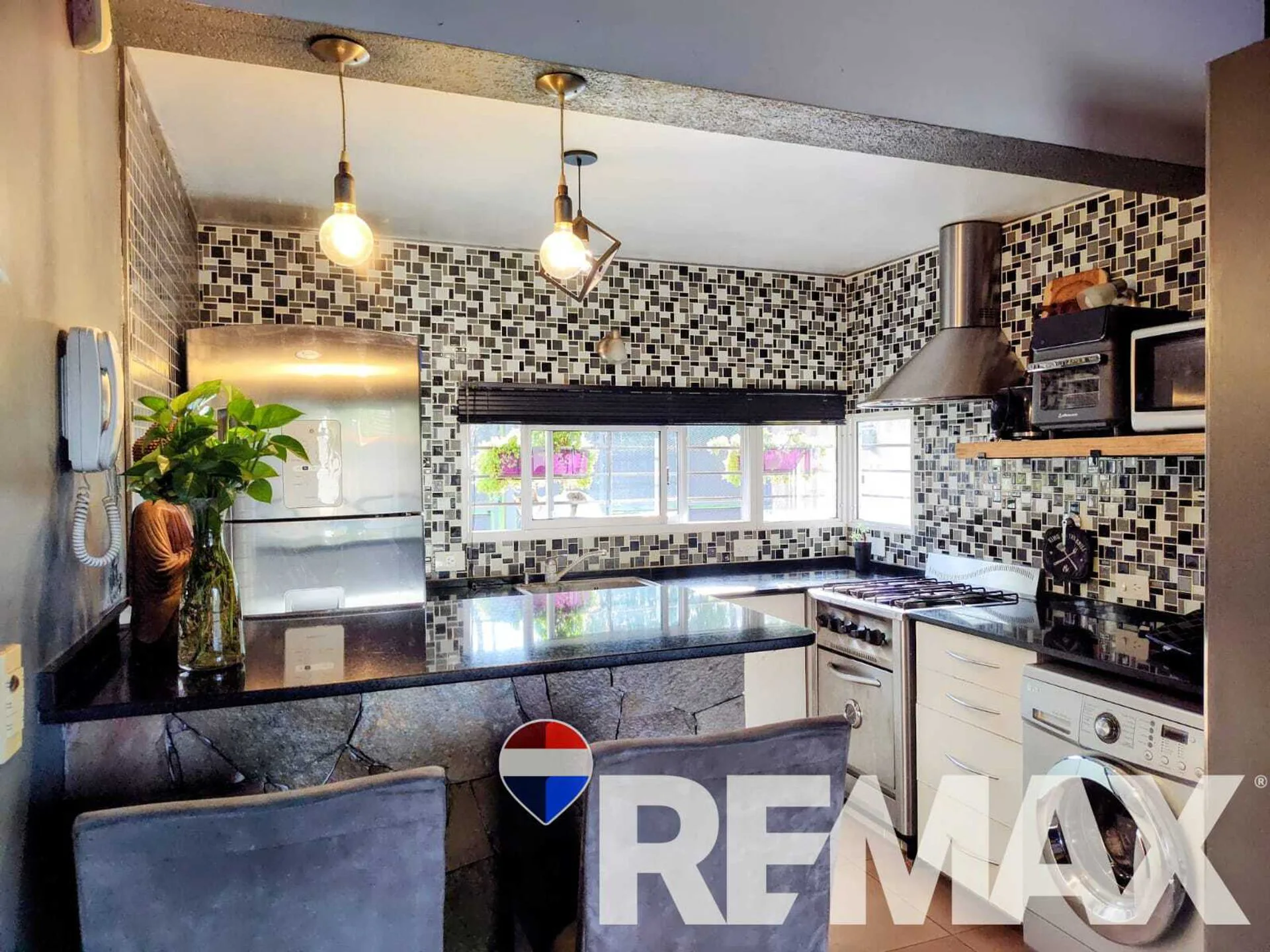 Casa 3 ambientes con pileta Ranelagh Apto Crédito! foto 4