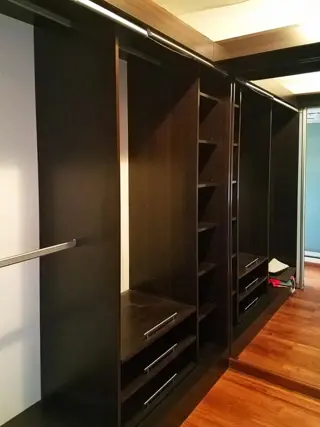 Maravilloso 5 amb de 228 m2 fte a Parque Centenario c/ cochera - Diseño, calidad, confort y categoría foto 2