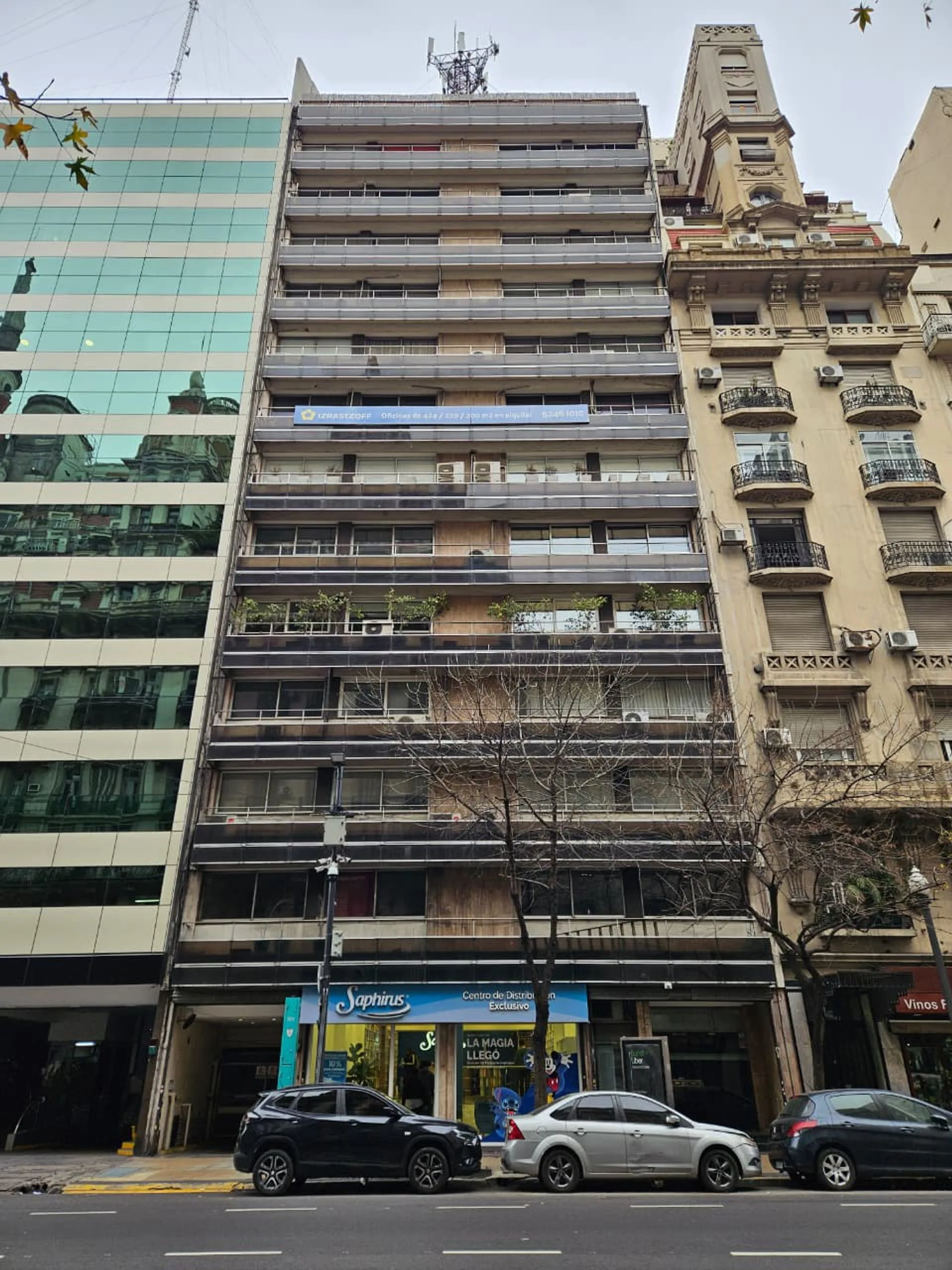 VENTA OFICINA 65m² CENTRO OPORTUNIDAD 3 DESPACHOS! foto 4