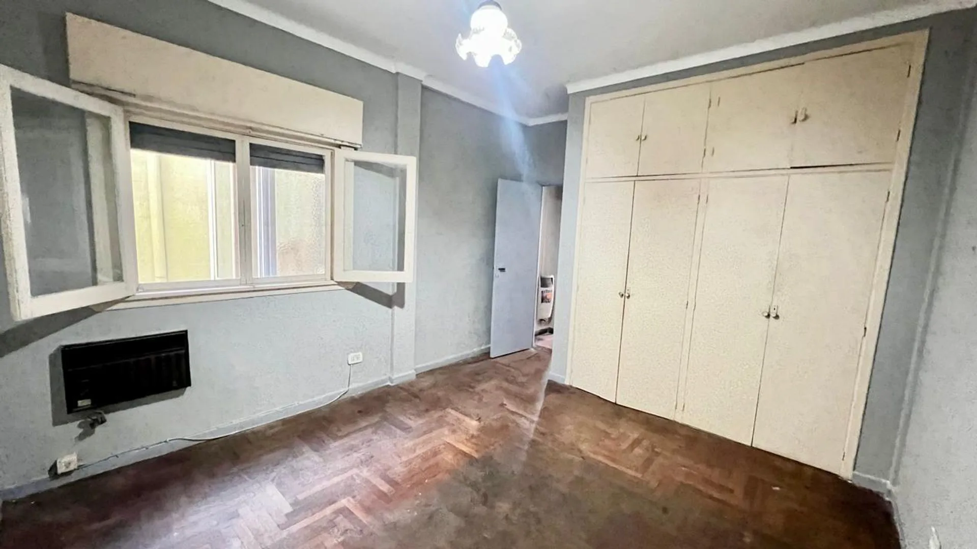 EN VENTE-DEPTO 3 AMB-75MTRS-PRIMER PISO AL FRENTE foto 4