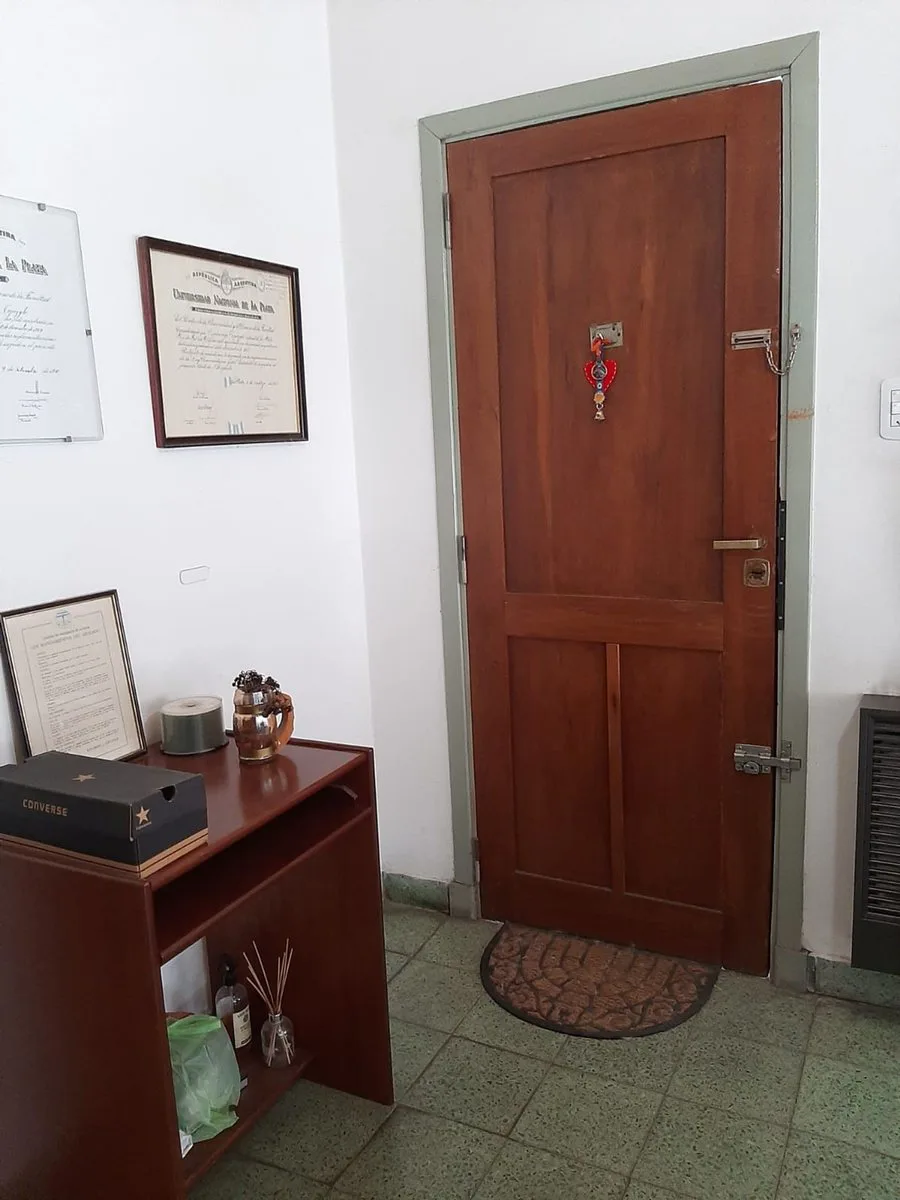 Casa 2 Dormitorios en venta Berisso con Quincho foto 5