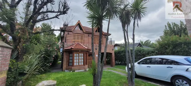Alquiler Anual Casa con pileta Country Banco Provincia Francisco Álvarez  Moreno 4 ambientes