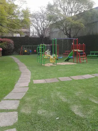 DOS AMBIENTES EN IMPERDIBLE COMPLEJO CON PISCINA, LAUNDRY, JARDIN PARANIÑOS, SUM Y SEG LAS 24 HS , SOBRE AV JUAN B ALBERDI , UNIDAD IMPECABLEAL FRENTE foto 1
