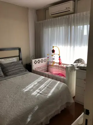DOS AMBIENTES EN IMPERDIBLE COMPLEJO CON PISCINA, LAUNDRY, JARDIN PARANIÑOS, SUM Y SEG LAS 24 HS , SOBRE AV JUAN B ALBERDI , UNIDAD IMPECABLEAL FRENTE foto 3