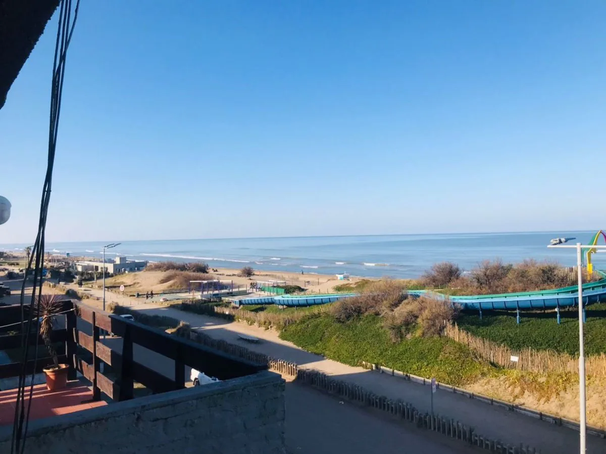 DEPARTAMENTO 3 AMB VENTA PINAMAR FRENTE AL MAR