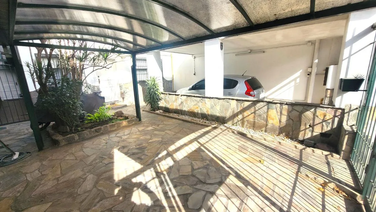 VENTA CASA 4 AMBIENTES EN SAN MARTIN foto 2
